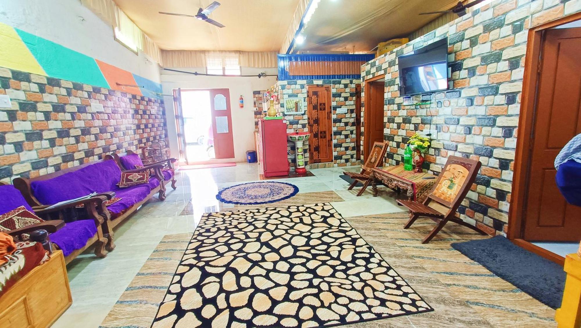 Sahara Family Homestay Mysore Luaran gambar